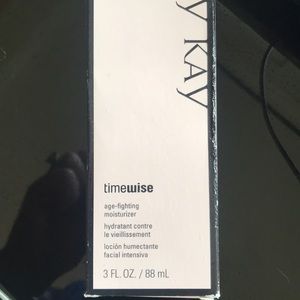 Age fighting moisturizer